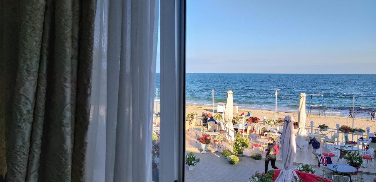 Shalanda Hotell Odessa Exteriör bild