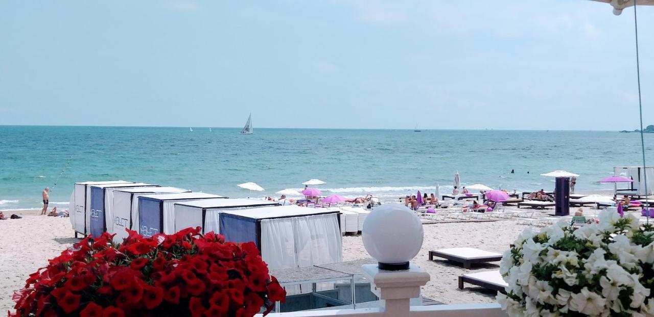 Shalanda Hotell Odessa Exteriör bild